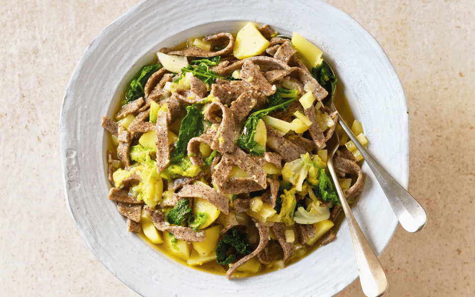 Gustosi Pizzoccheri, il piatto che più rappresenta l'anima della cucina Valtellinese