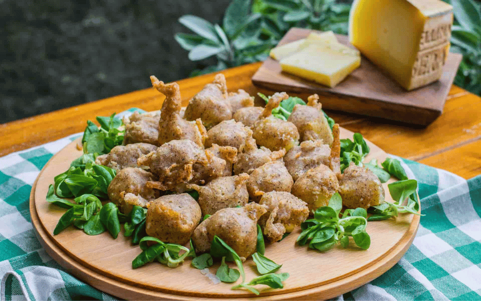 Gustosi Sciatt, uno dei piatti più amati della cucina Valtellinese